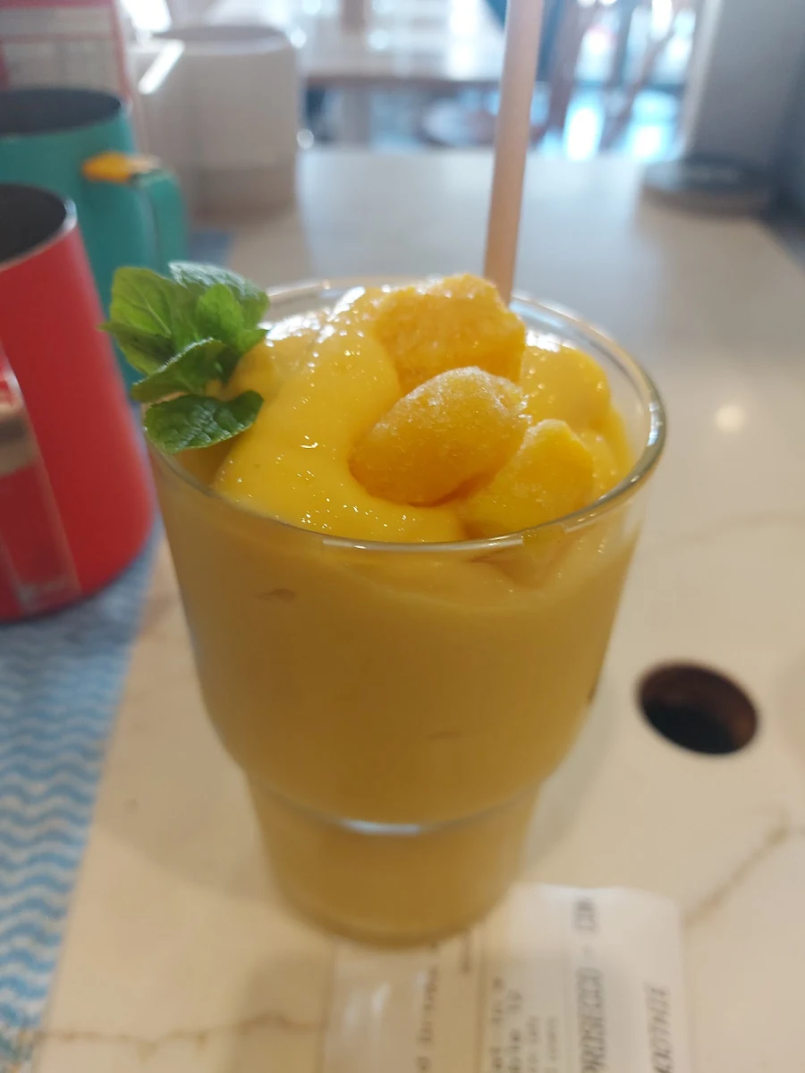 Mango Smoothie