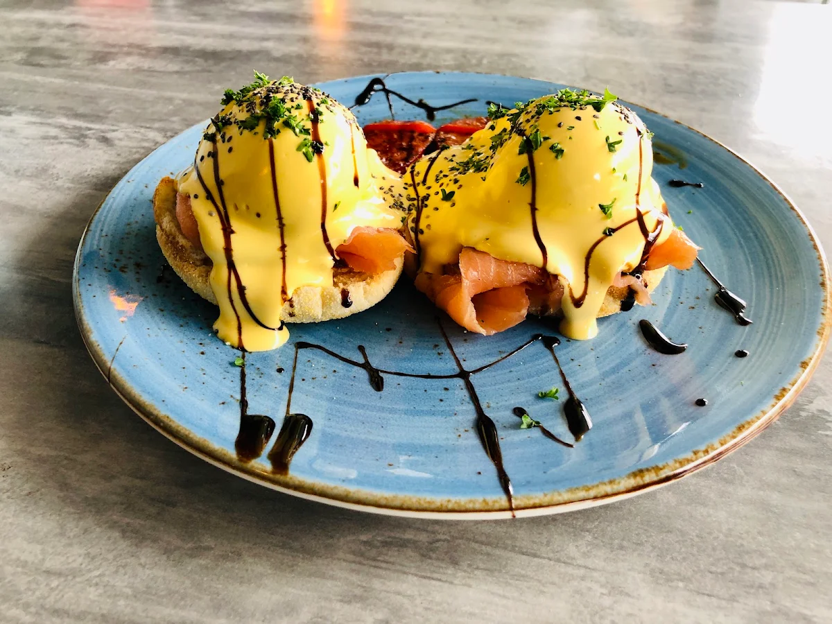 Eggs Benedict