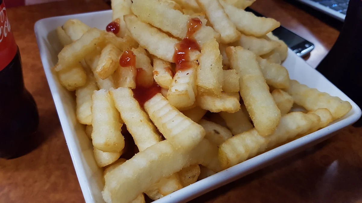Chips, Red Rose Cafe