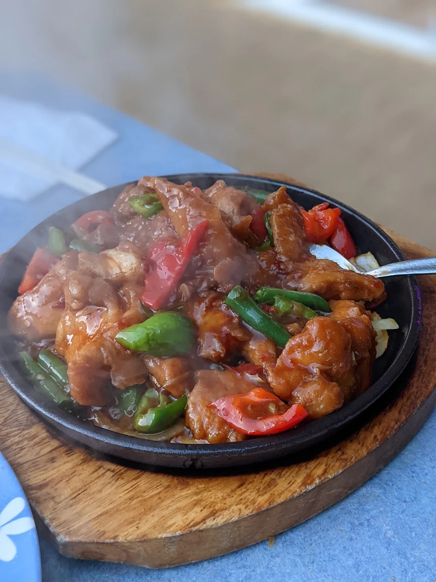 Sizzling Garlic and Chilli Chicken