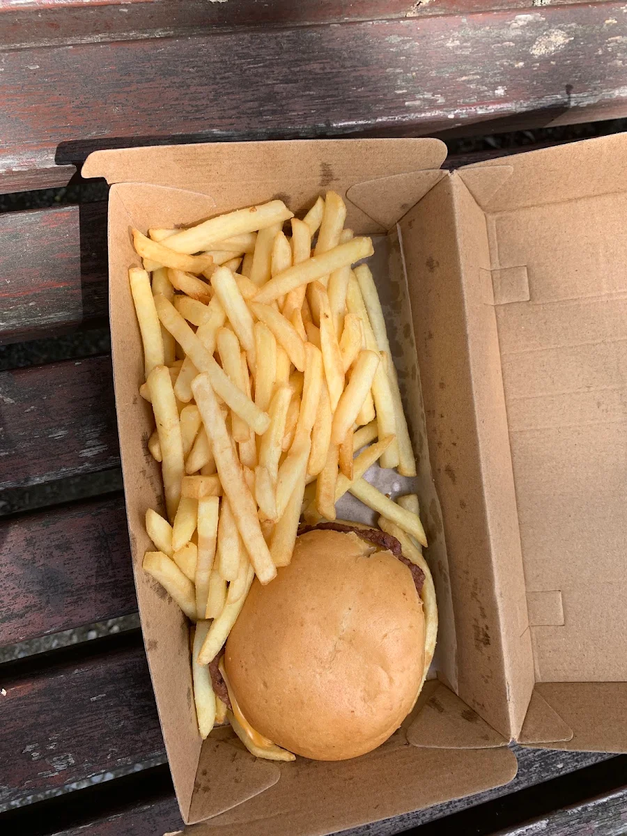 Highlights, Honker Burgers