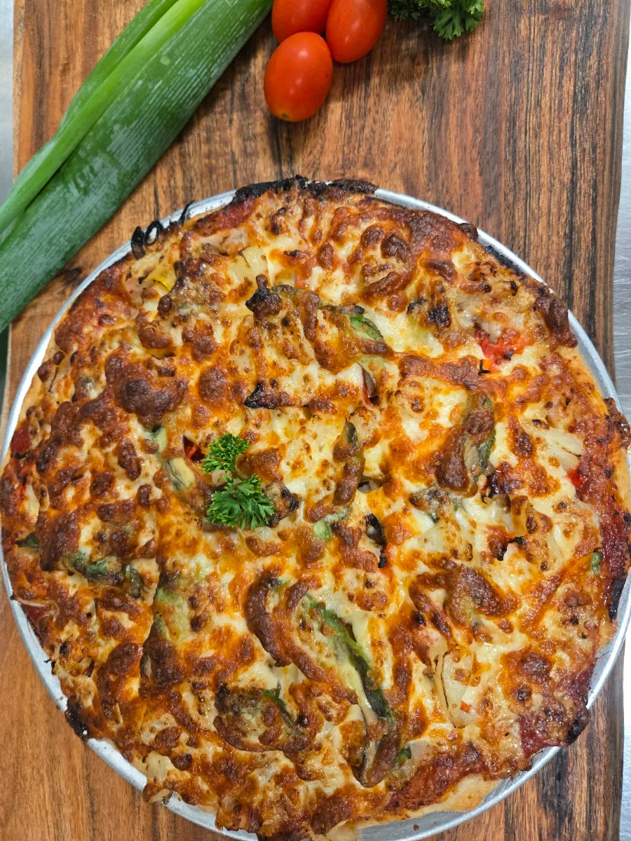 Highlights, Surf n Slice Pizza