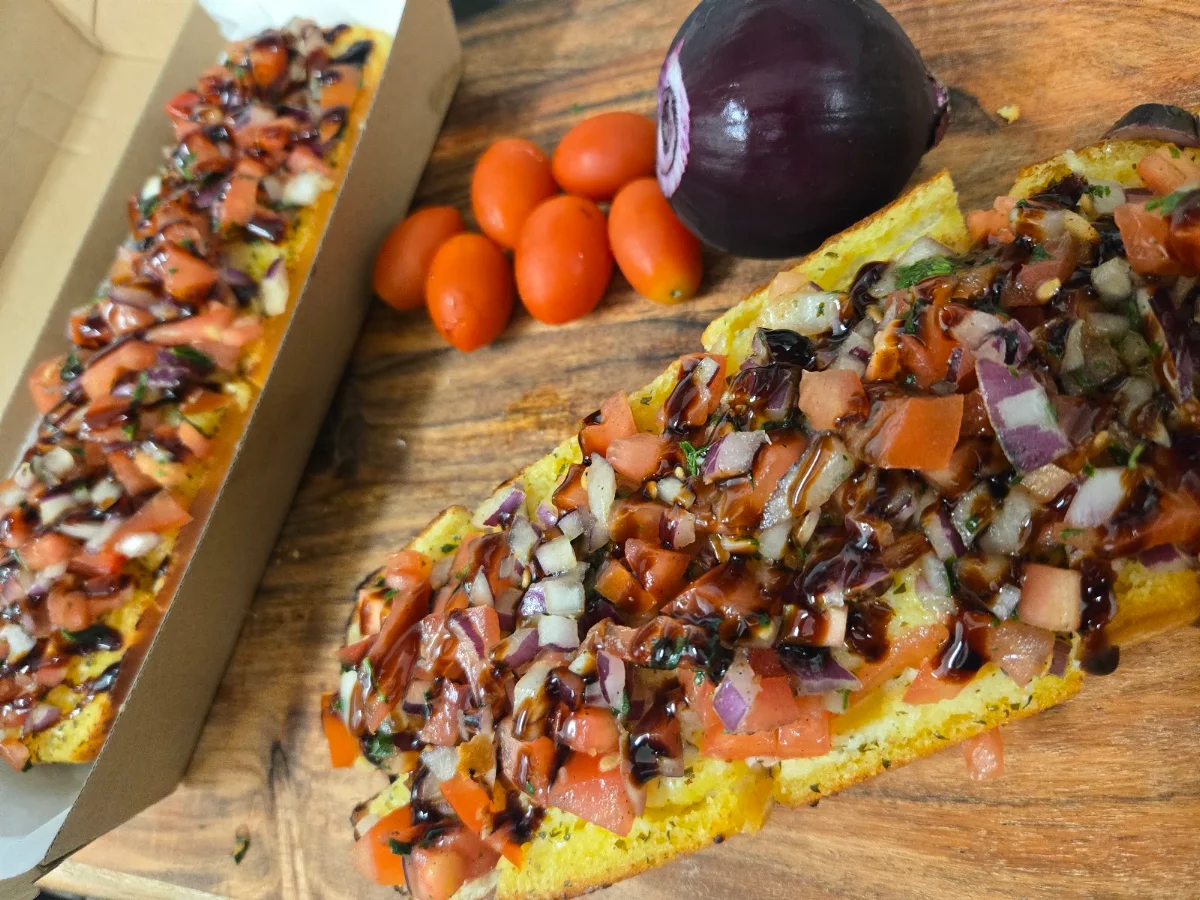 Highlights, Surf n Slice Pizza