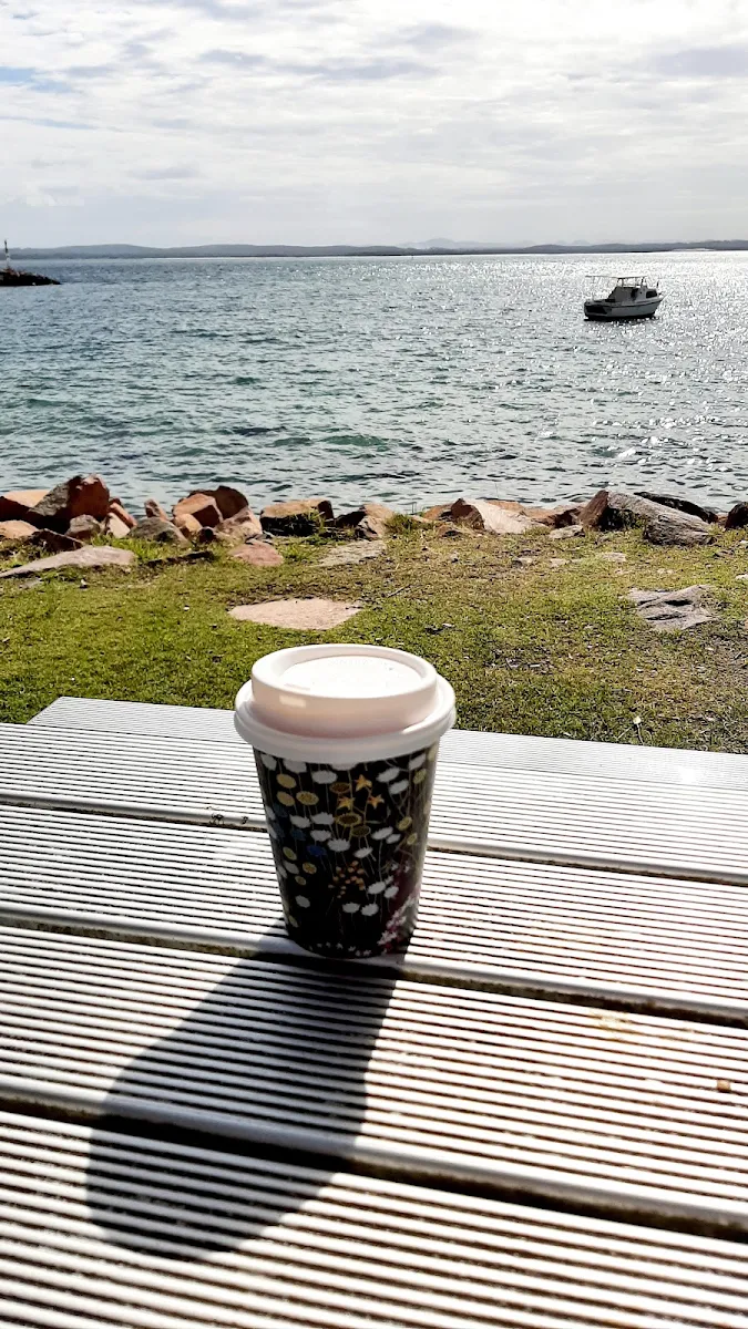 Highlights, Dolphin Watch Cafe
