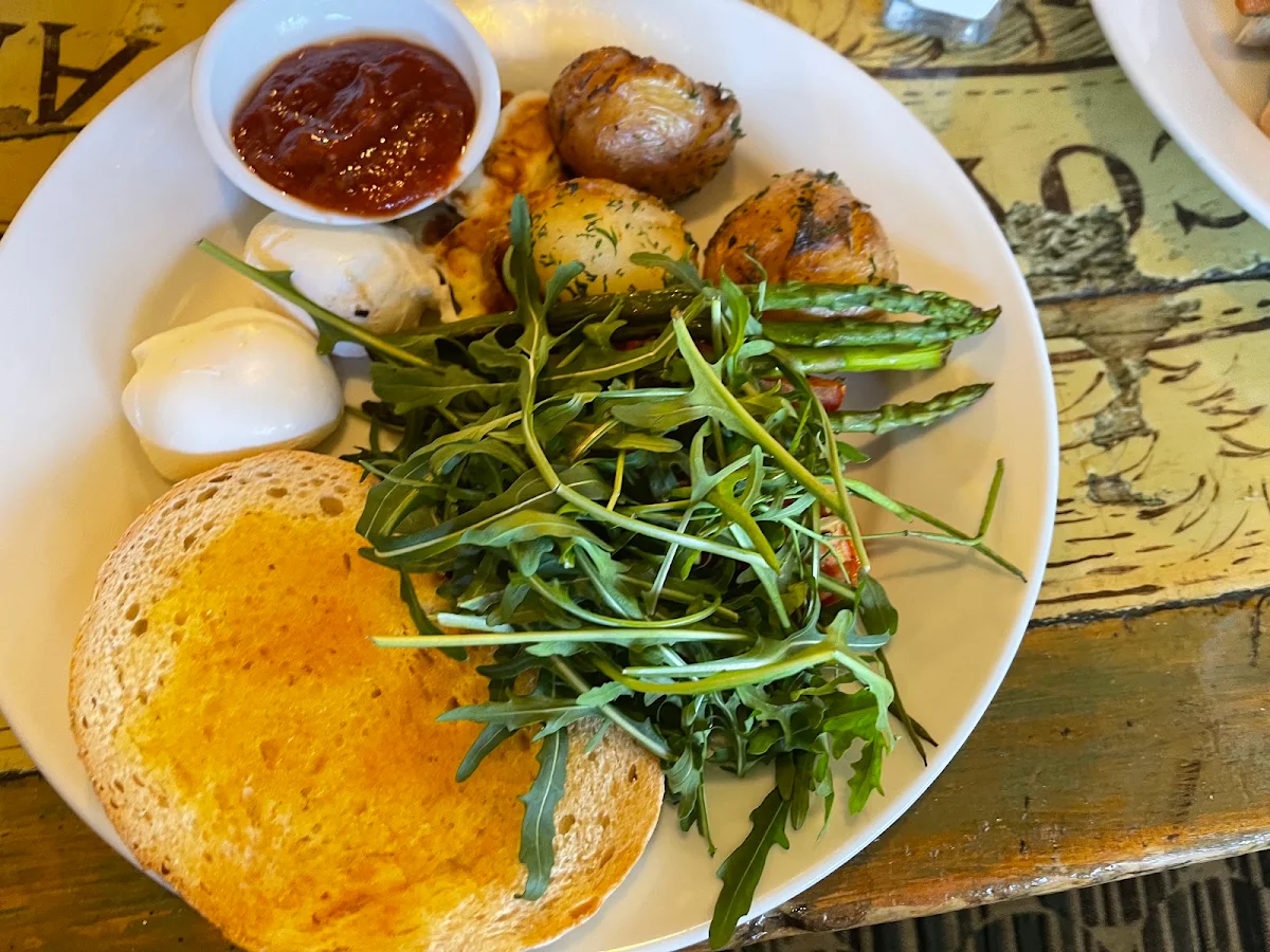 Highlights, Blue Mist Cafe