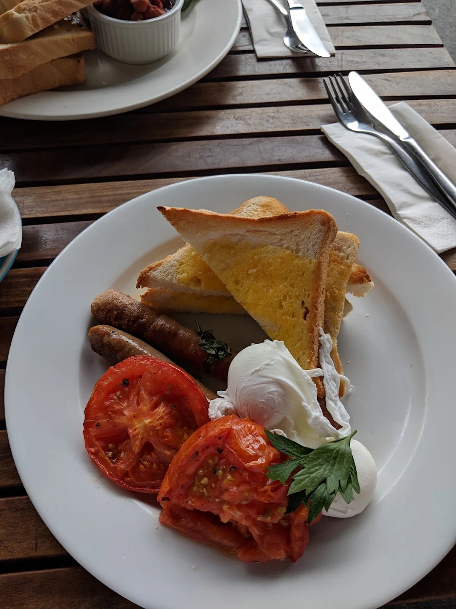 Highlights, Blue Mist Cafe
