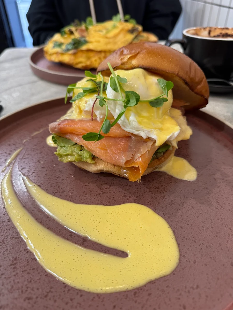 Bake Bar Benedict