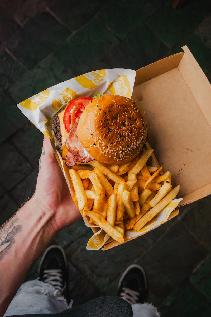 Highlights, Moobi Burgers Berkeley Vale