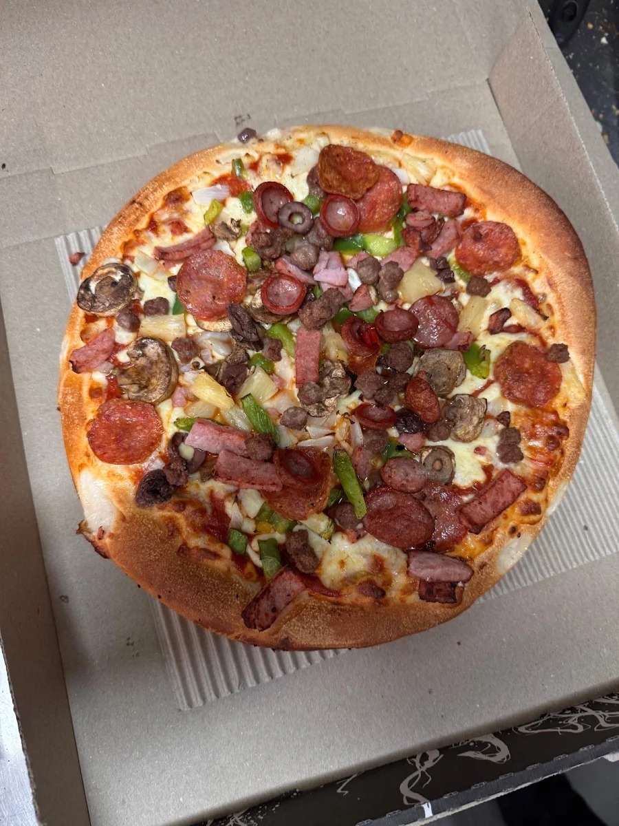 Super Supreme, Pizza Hut Mango Hill