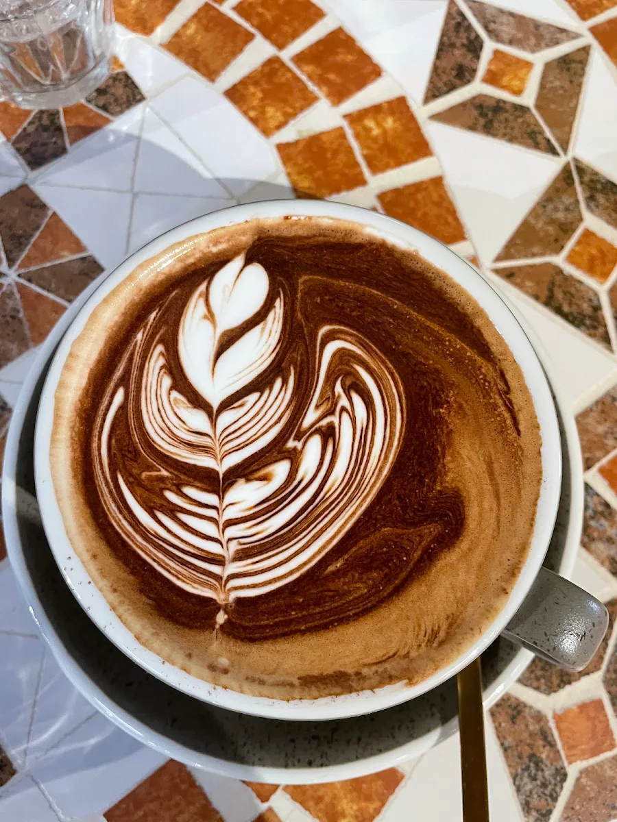 Highlights, SaiGon Art Cafe