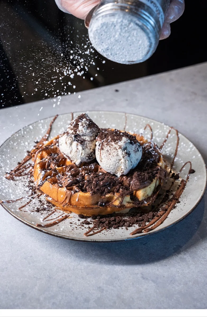 Highlights, Burger Road Pakenham