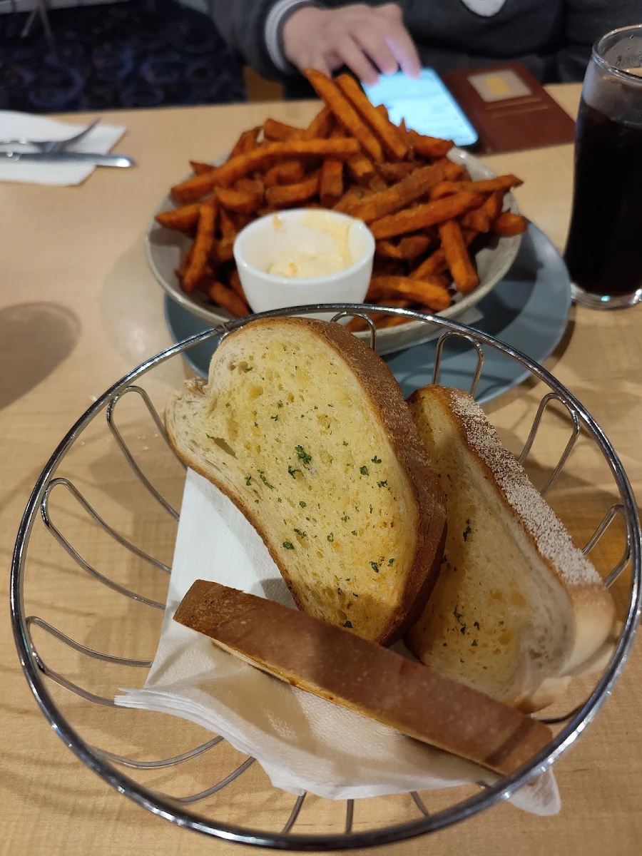 Garlic Bread, The Excelsior Hotel