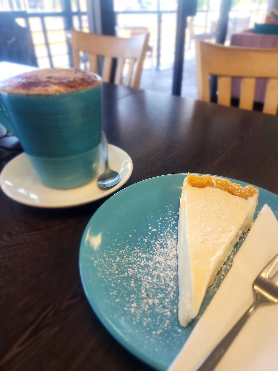 Hot Chocolate and Cheesecake