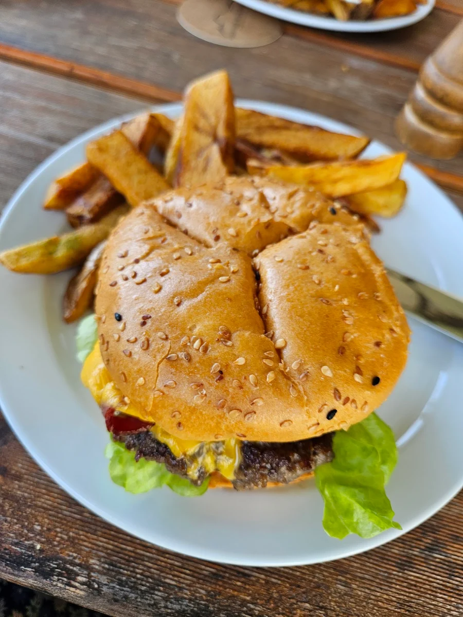 Stanley's Beef Burger, Stanley's Barn Restaurant & Bar