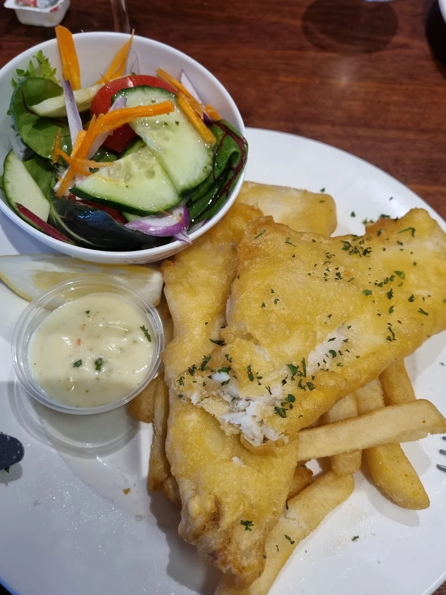 Beer Battered Fish & Salad