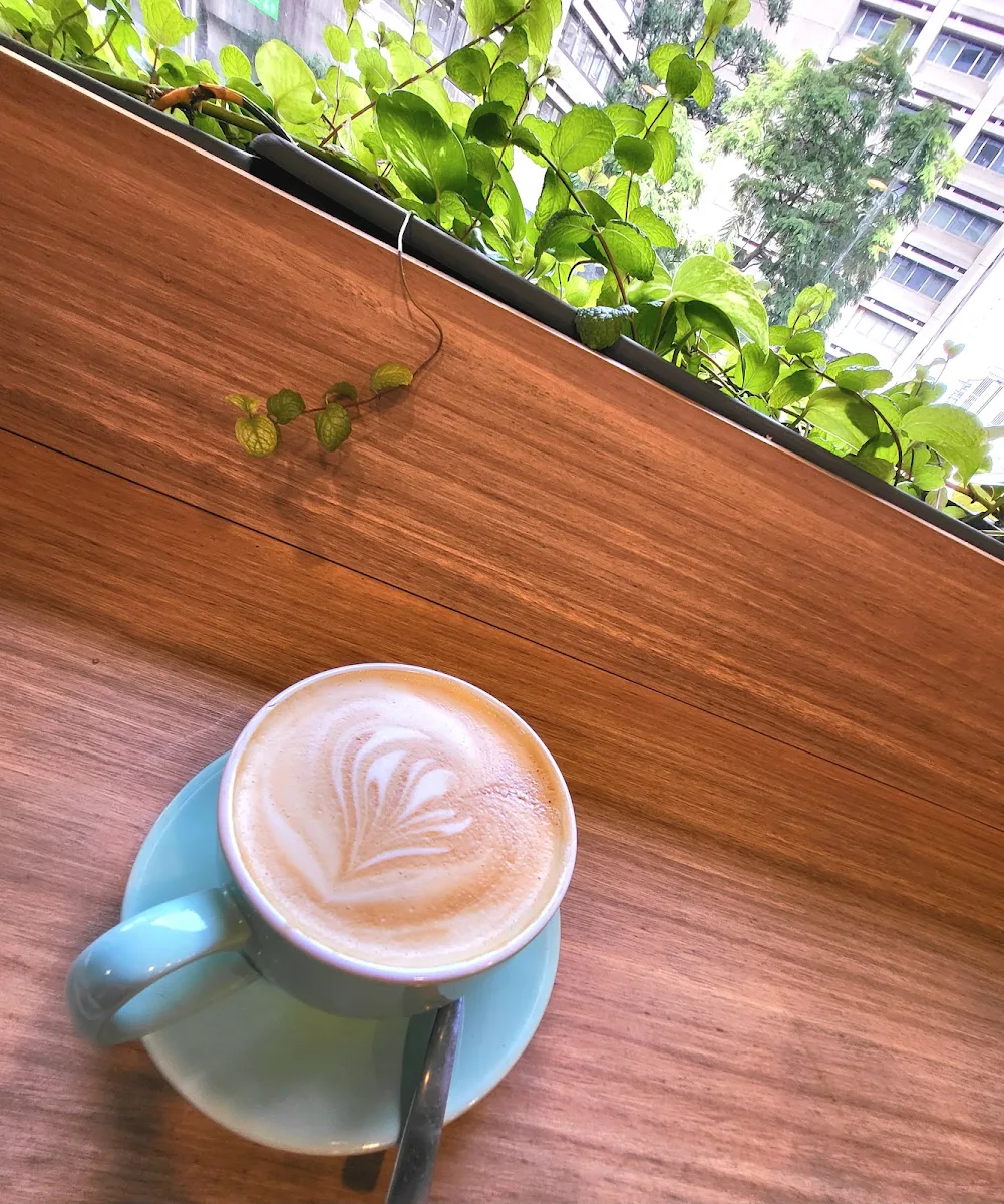 Flat White, Ed on Edward Cafe