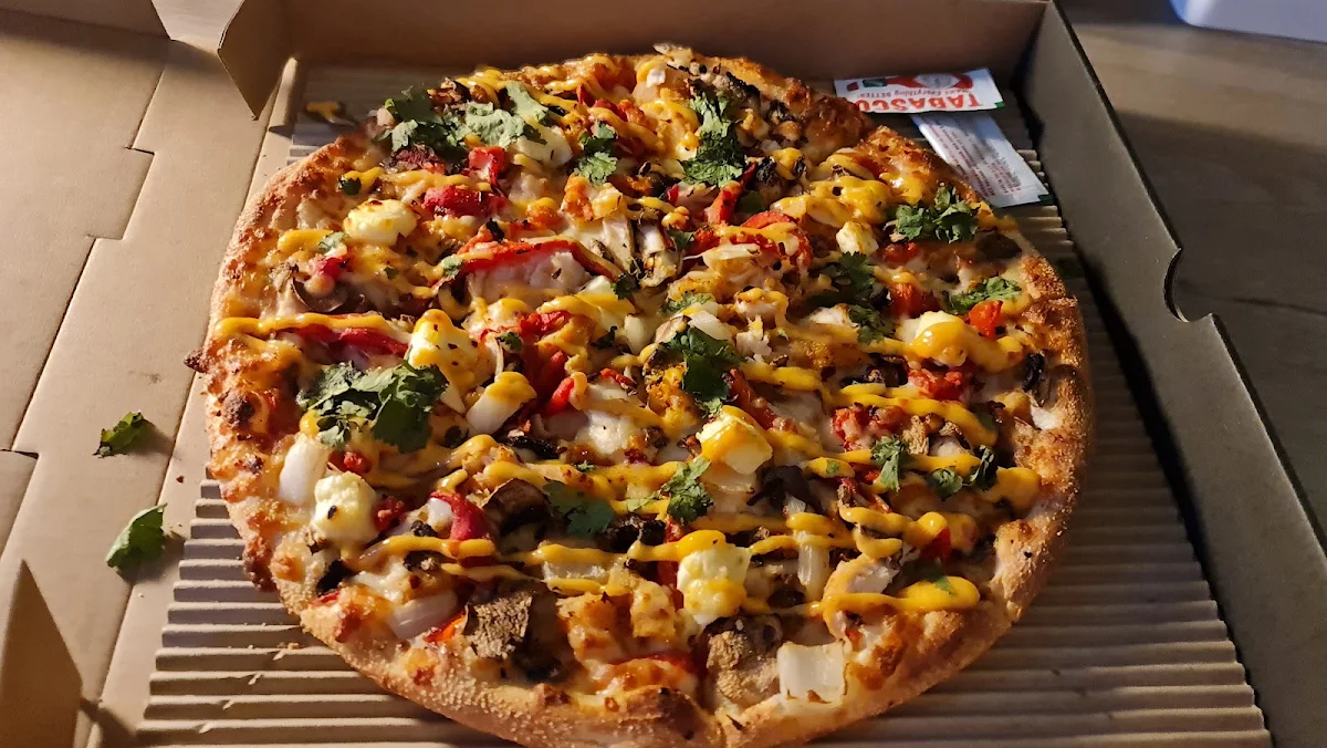 Chilli Chicken Pizza