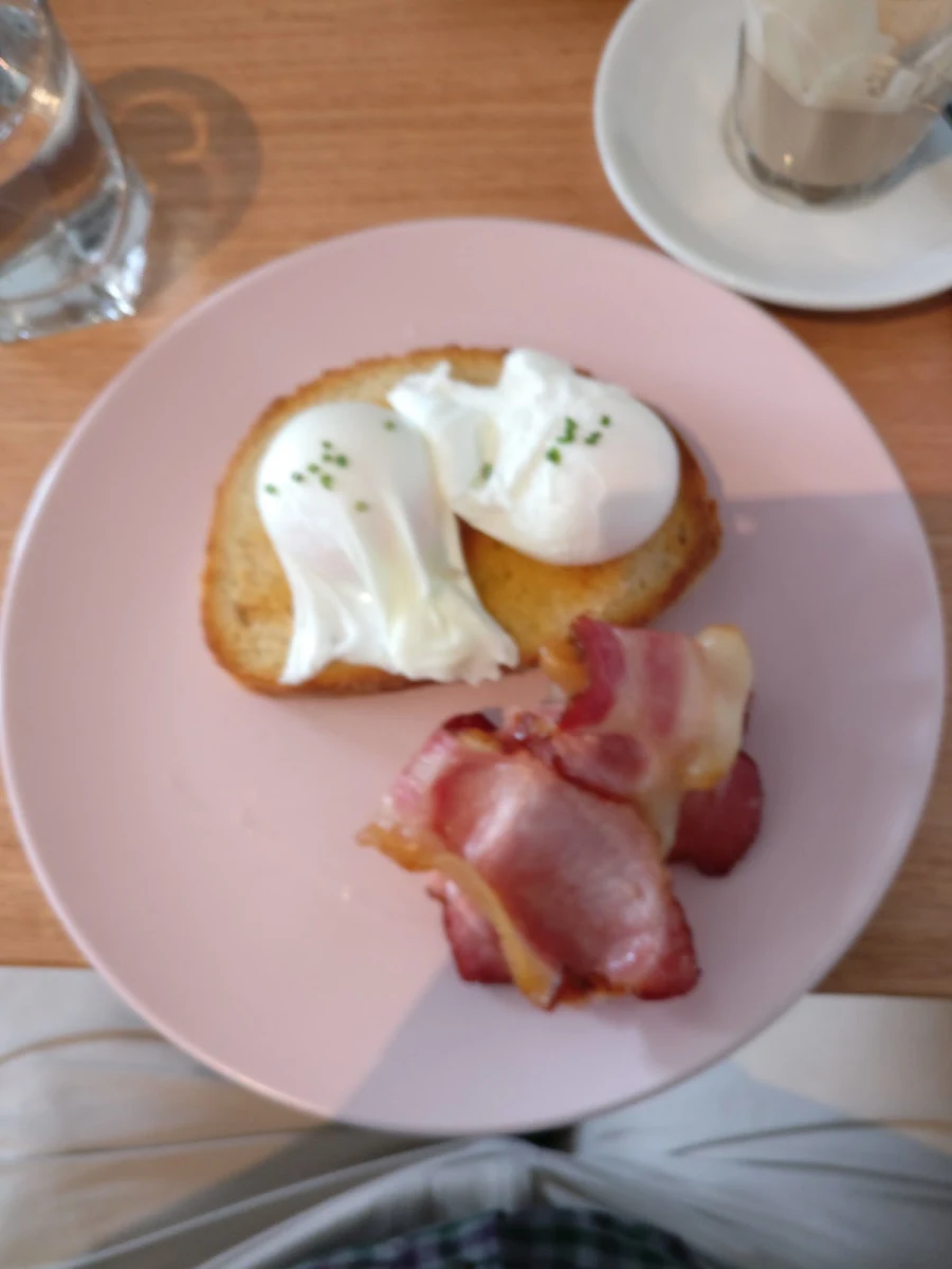 Free Range Eggs on Toast