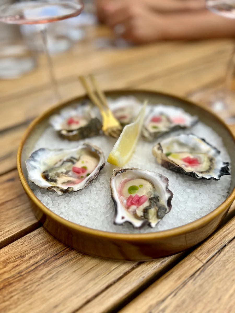 Freshly Shucked Oysters with Mignonette Lemon Wedge & Tabasco in 1 4 1 2 or 1 Doz