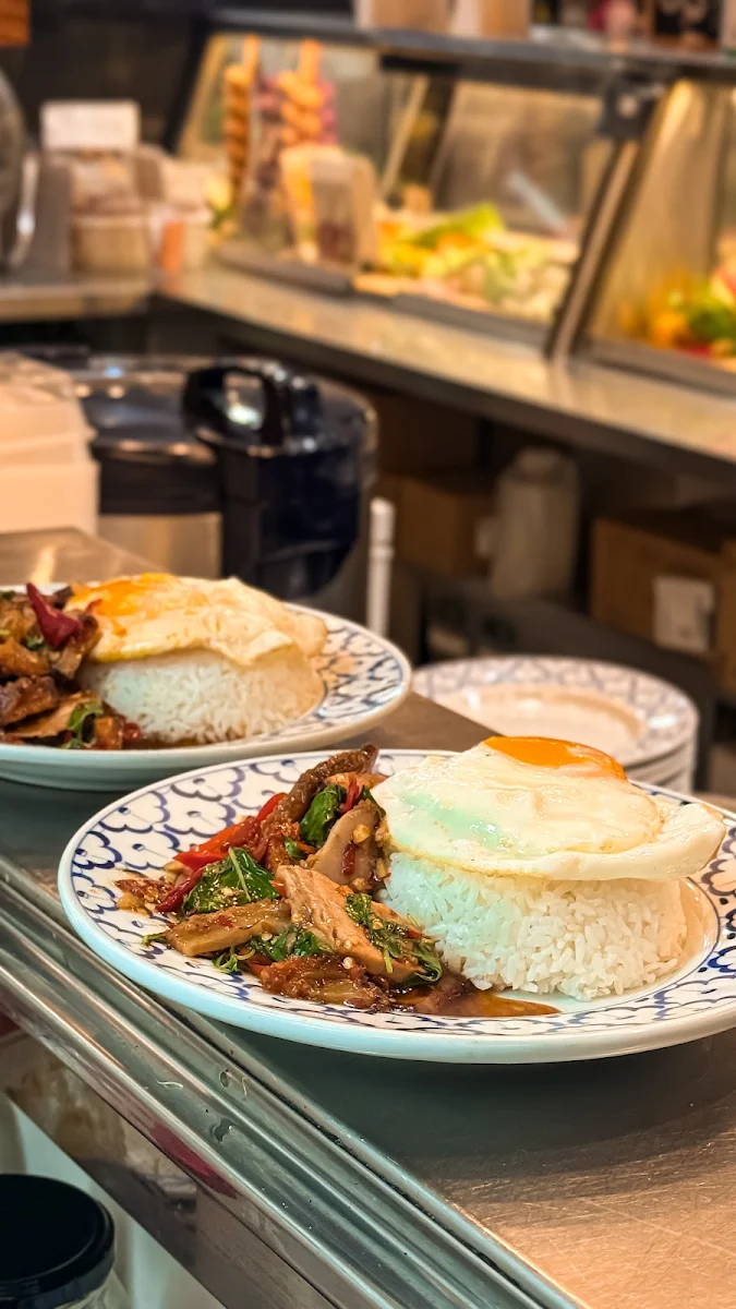 Highlights, Pinto Thai Charlestown