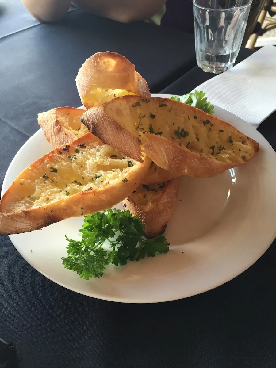 Garlic Bread, Bella Vista Pizza & Pasta