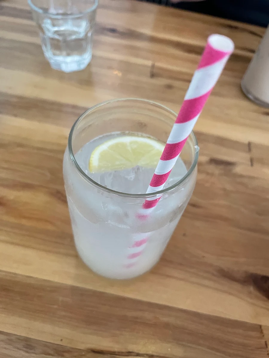 Lemonade, Fonda Mexican Windsor