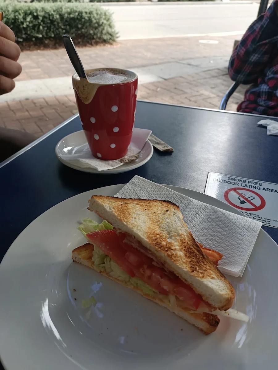 Highlights, Bay Blue Cafe