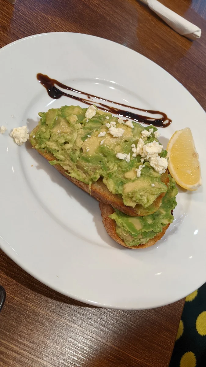 Smashed Avocado, Carpe Diem Cafe - Fairfield