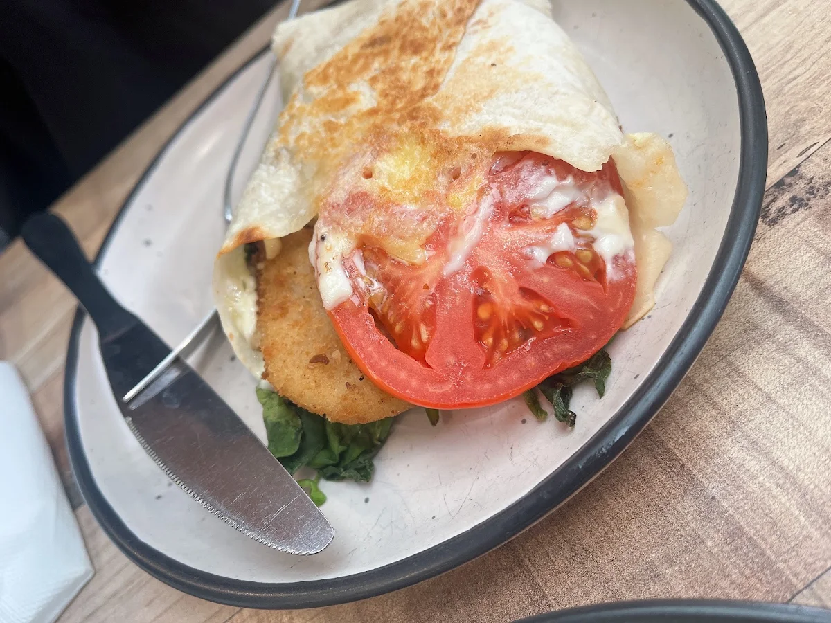 Chicken Schnitzel Wrap, Little espresso