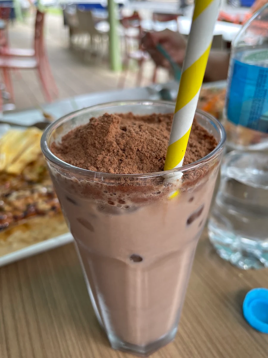 Milo, Bagus Cafe