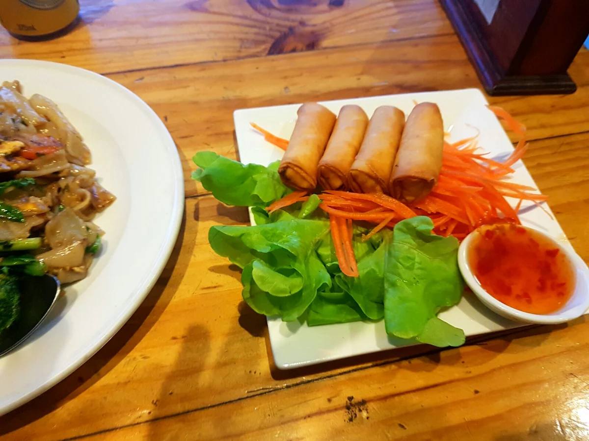 Spring Roll, The Thai Mascot（Halal）