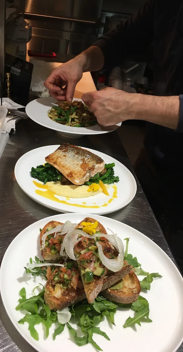 Highlights, Bella Bacio Café