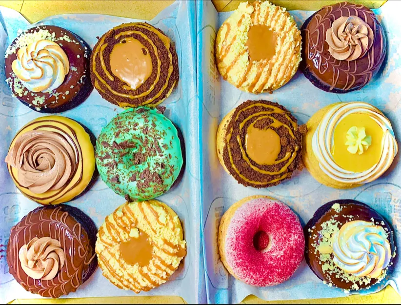 Highlights, Simply Donuts