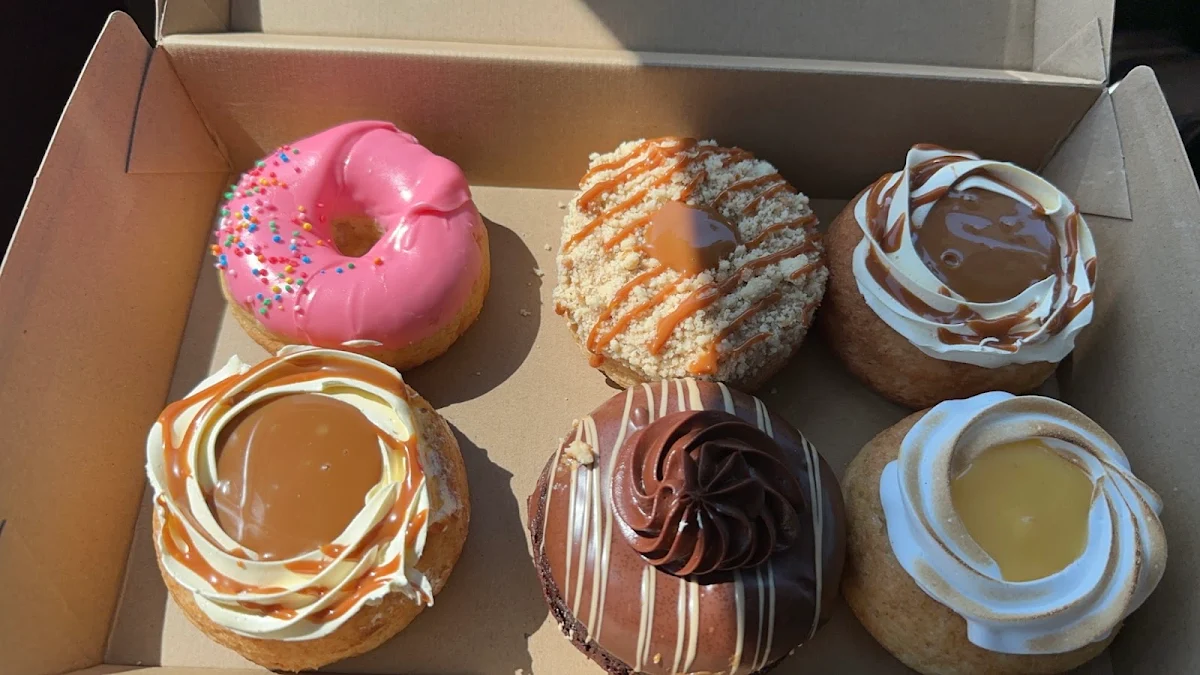 Highlights, Simply Donuts
