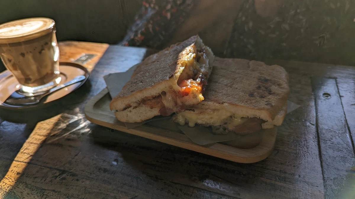 Tomato Cheese and Ham Toastie