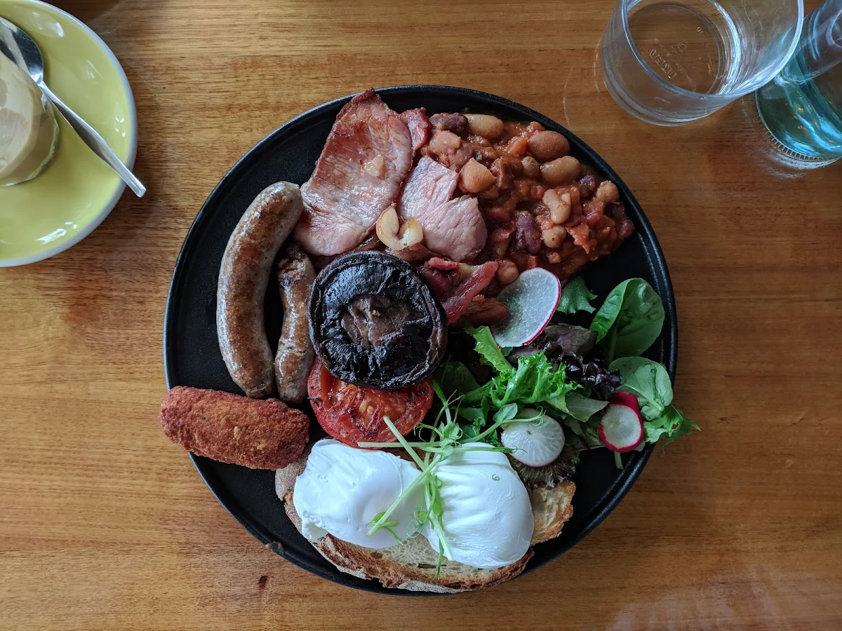 Highlights, 47 kirwan cafe
