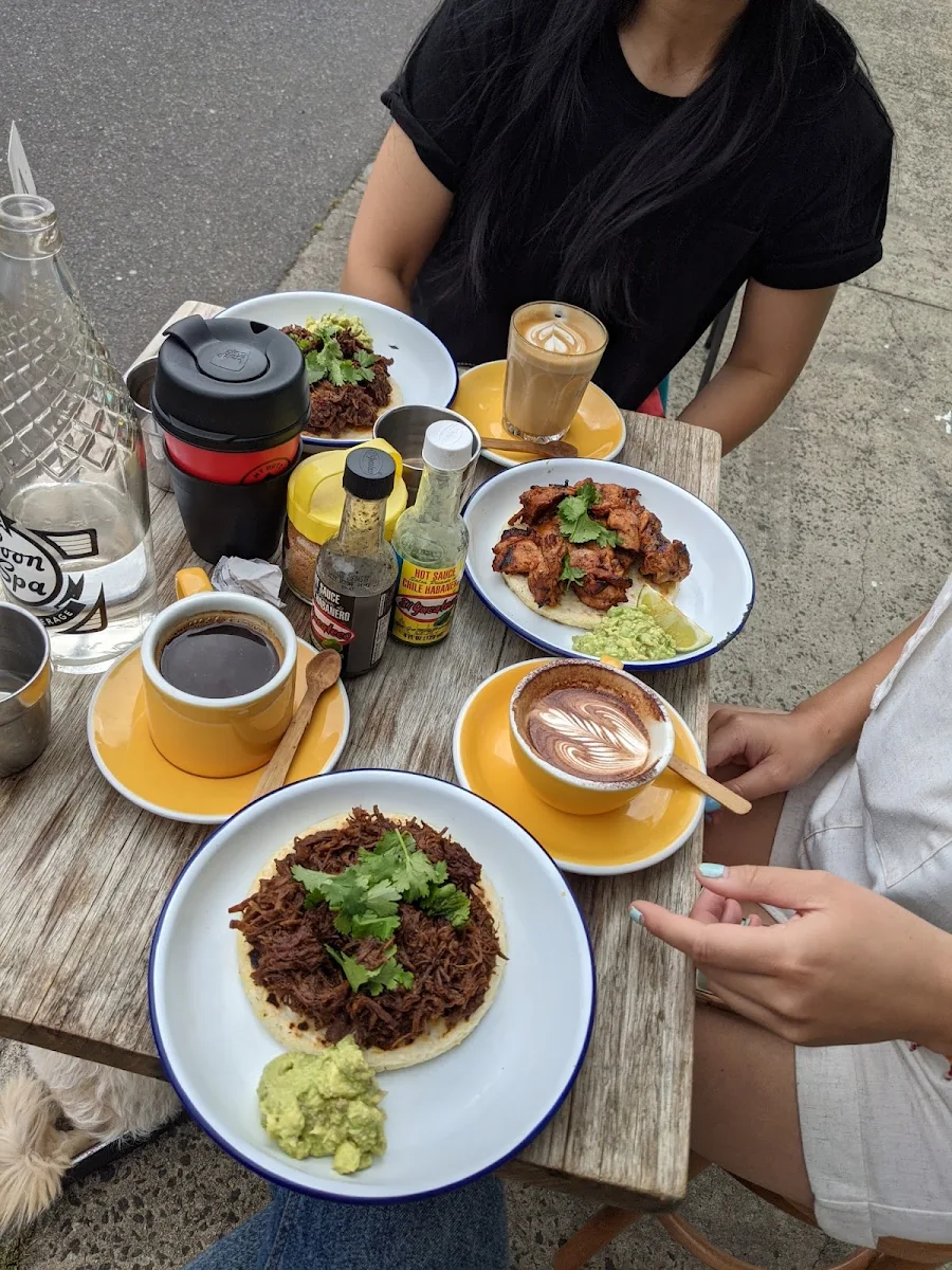 Pulled Beef, Arepa Days