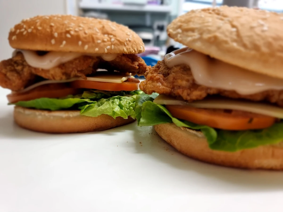 Fish Burger, Brigalow Snack Stop