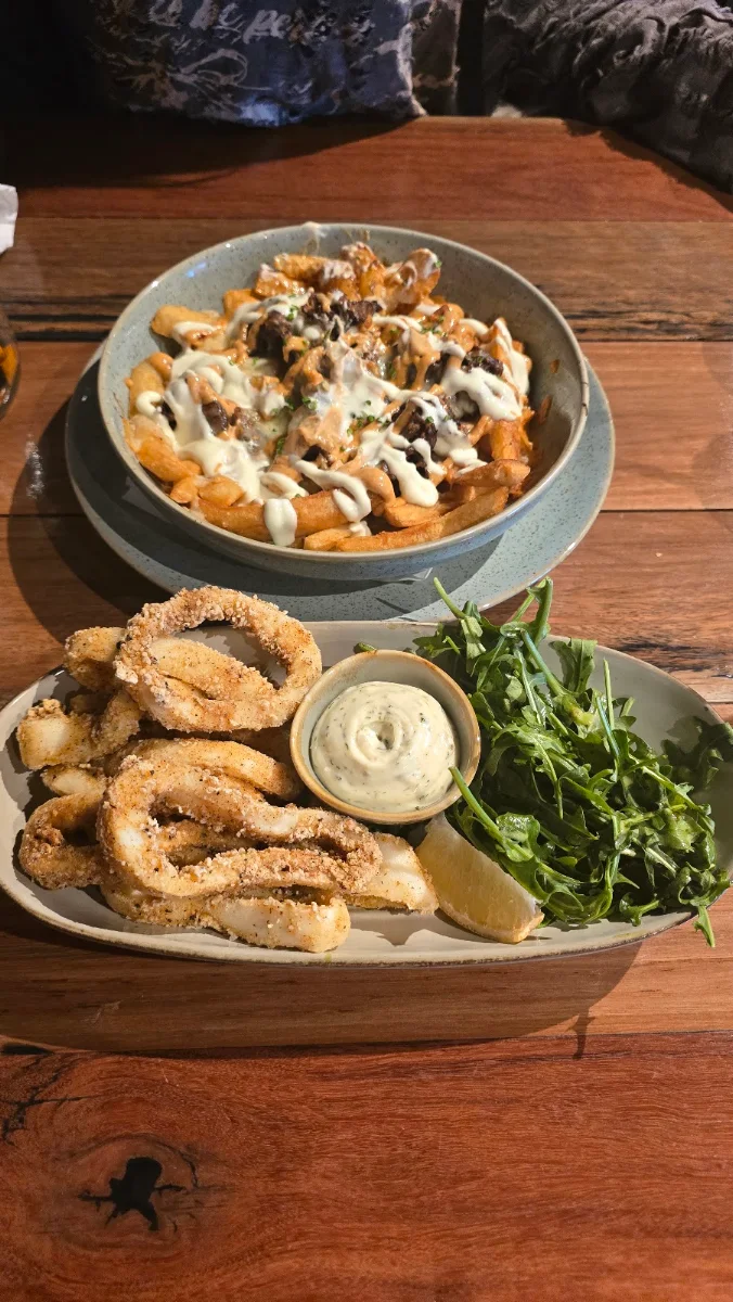 Highlights, Splityard Social