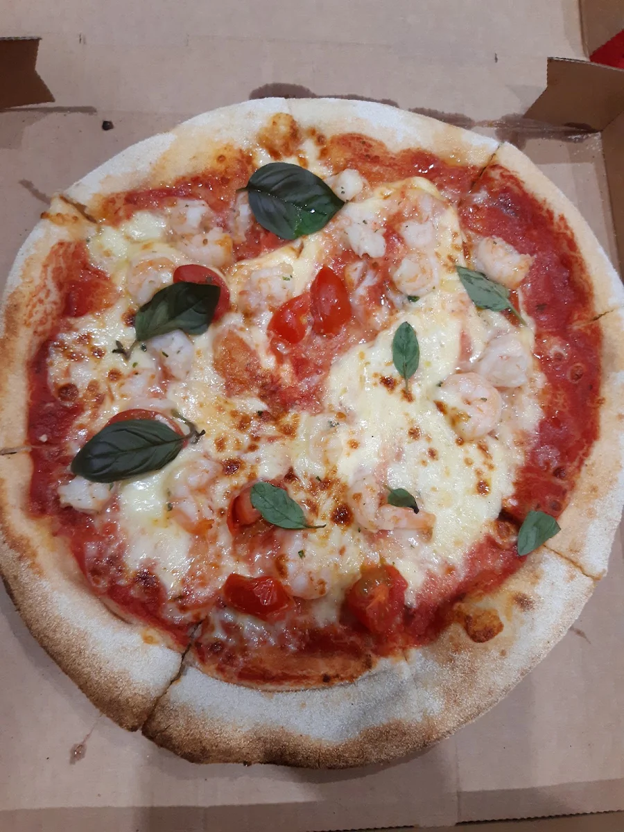 Garlic Prawn Pizza I