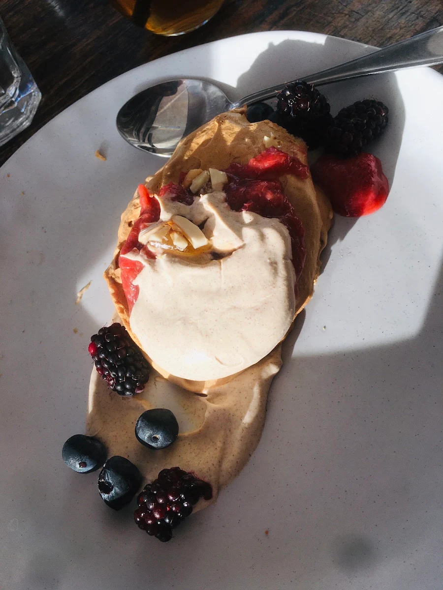 Meringue, Boatshed Restaurant