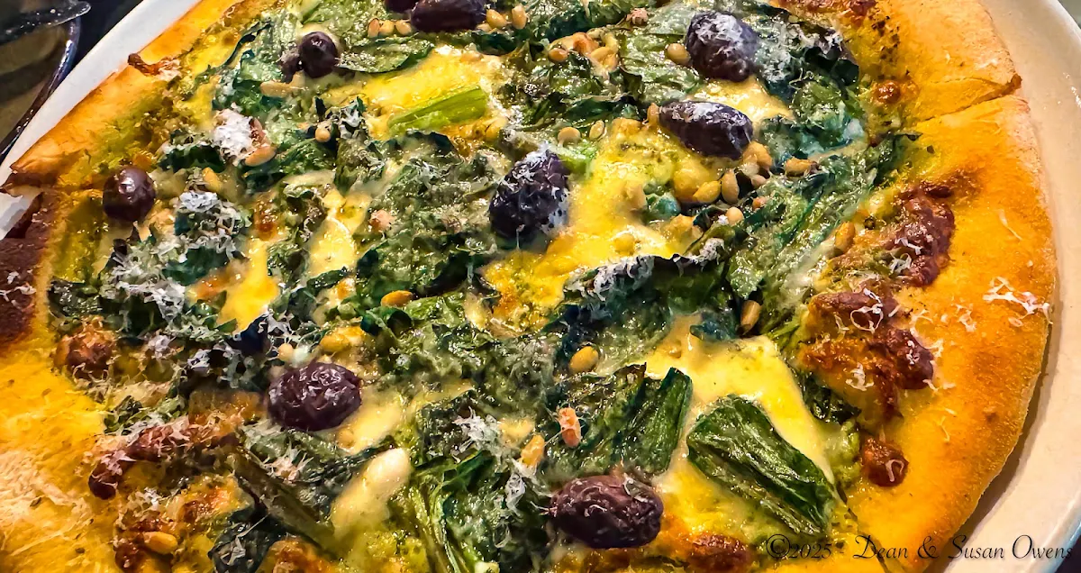 Spinaci Pizza, EST Pizzeria