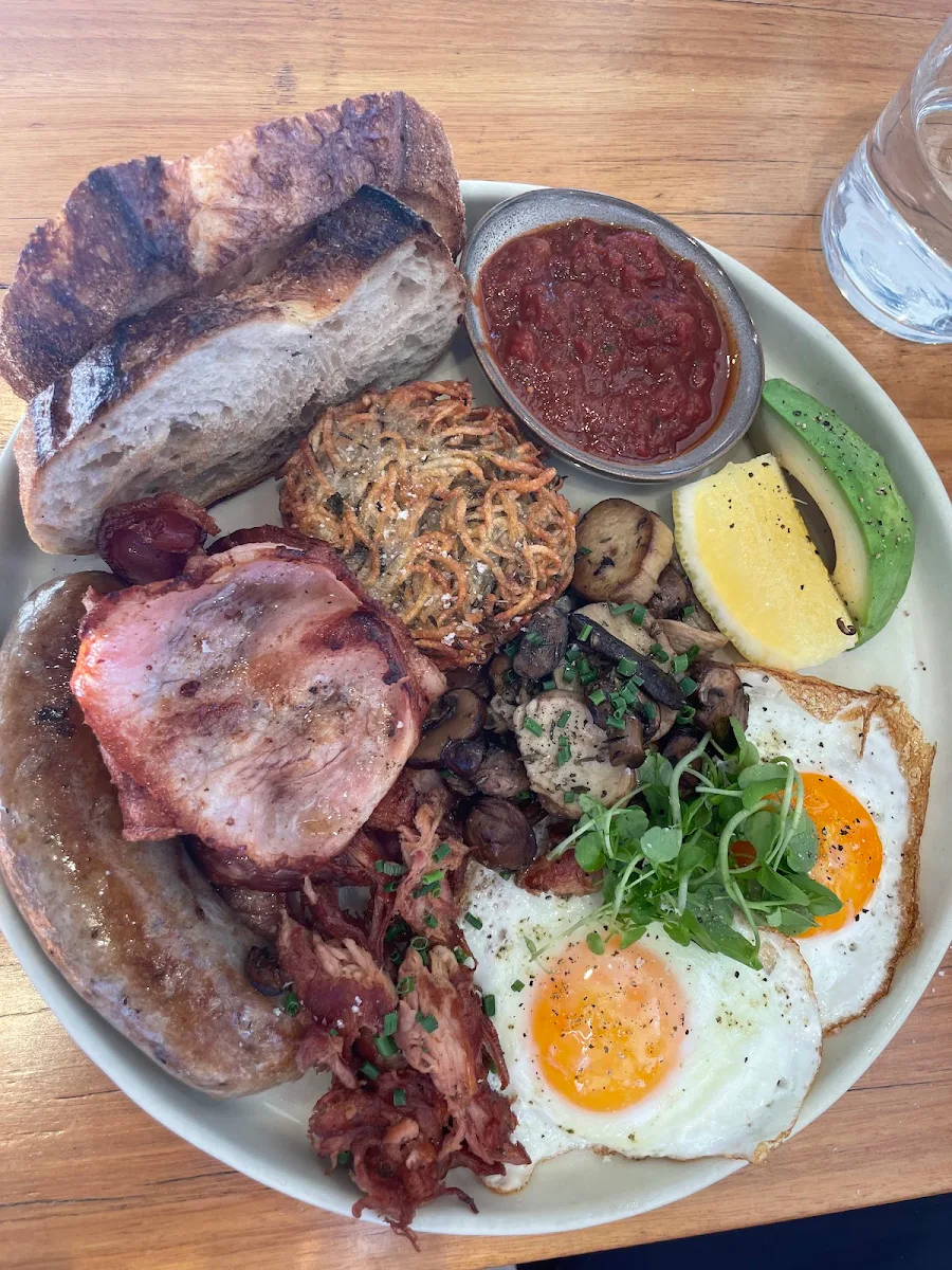 Big Breakfast Plate, Tucker