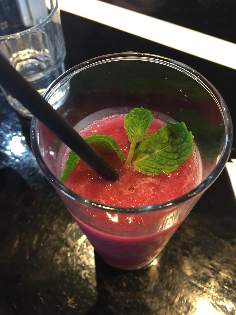 Smoothie, Mabel Jones