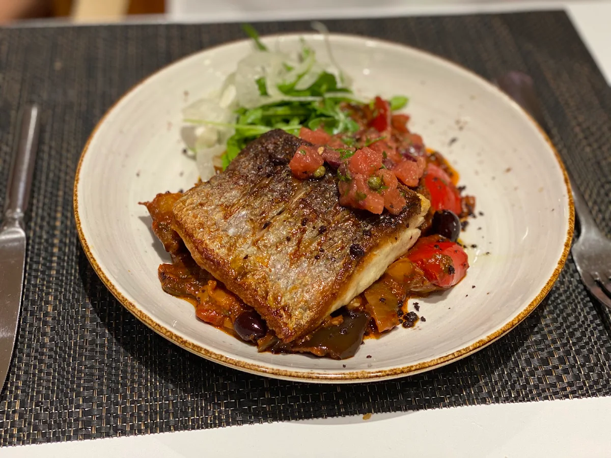 Highlights, Bistro Sydney
