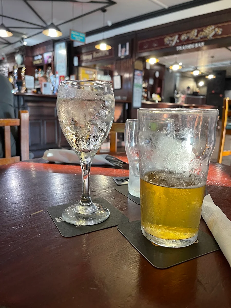 Pint of Great Northern Beer and a Glass of Pinot Grigio