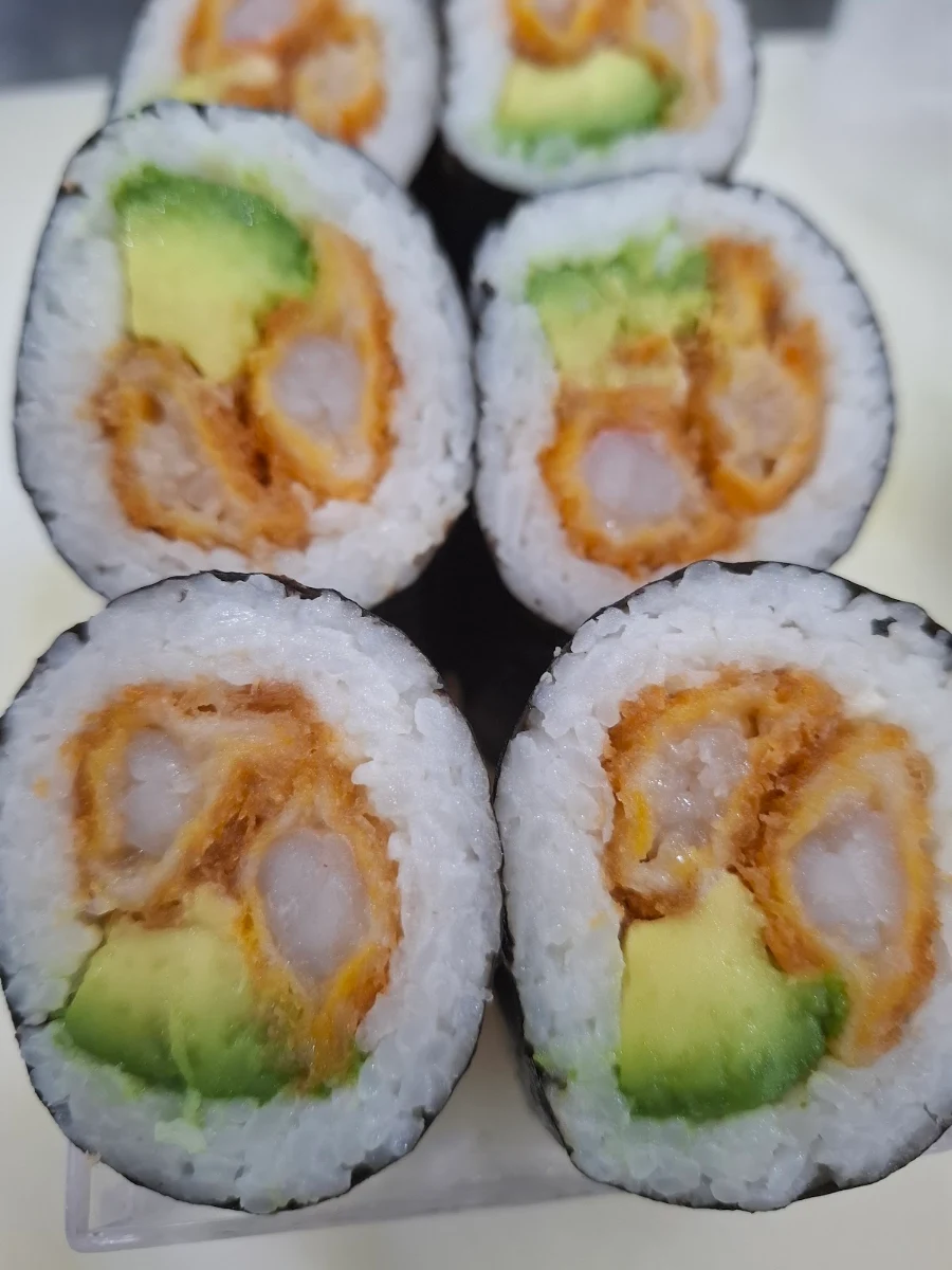 Highlights, Sushi momo