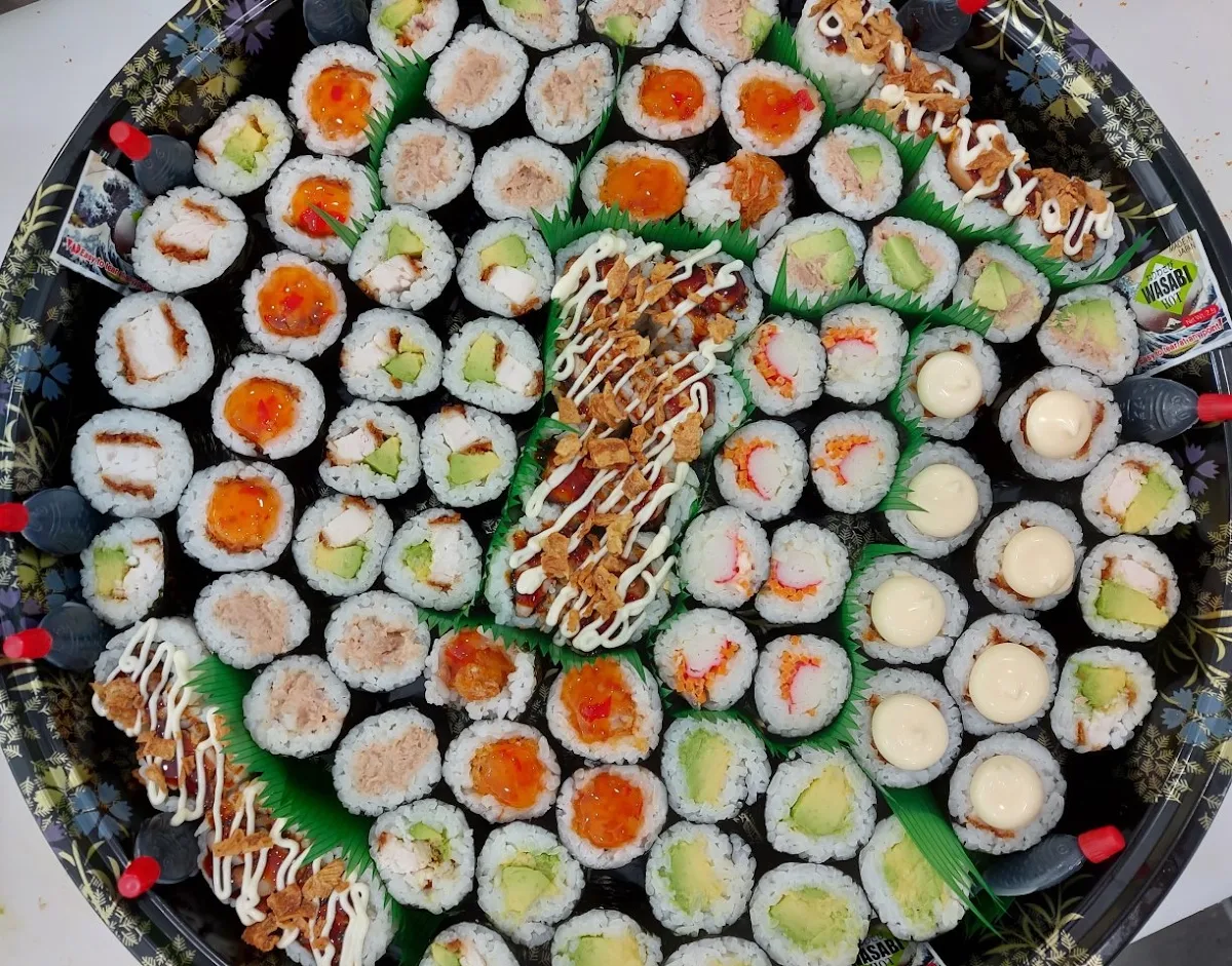 Highlights, Sushi momo
