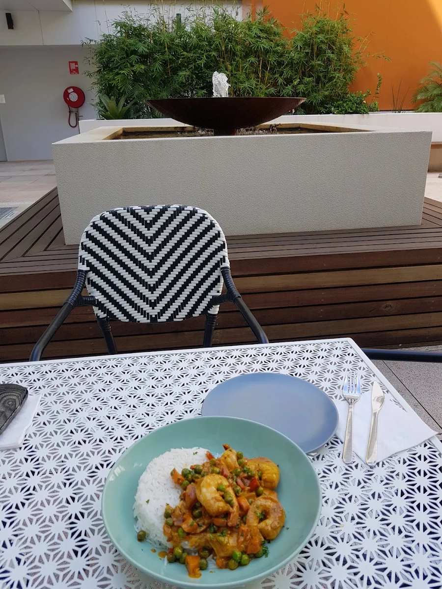 Highlights, Cafe Perfecto