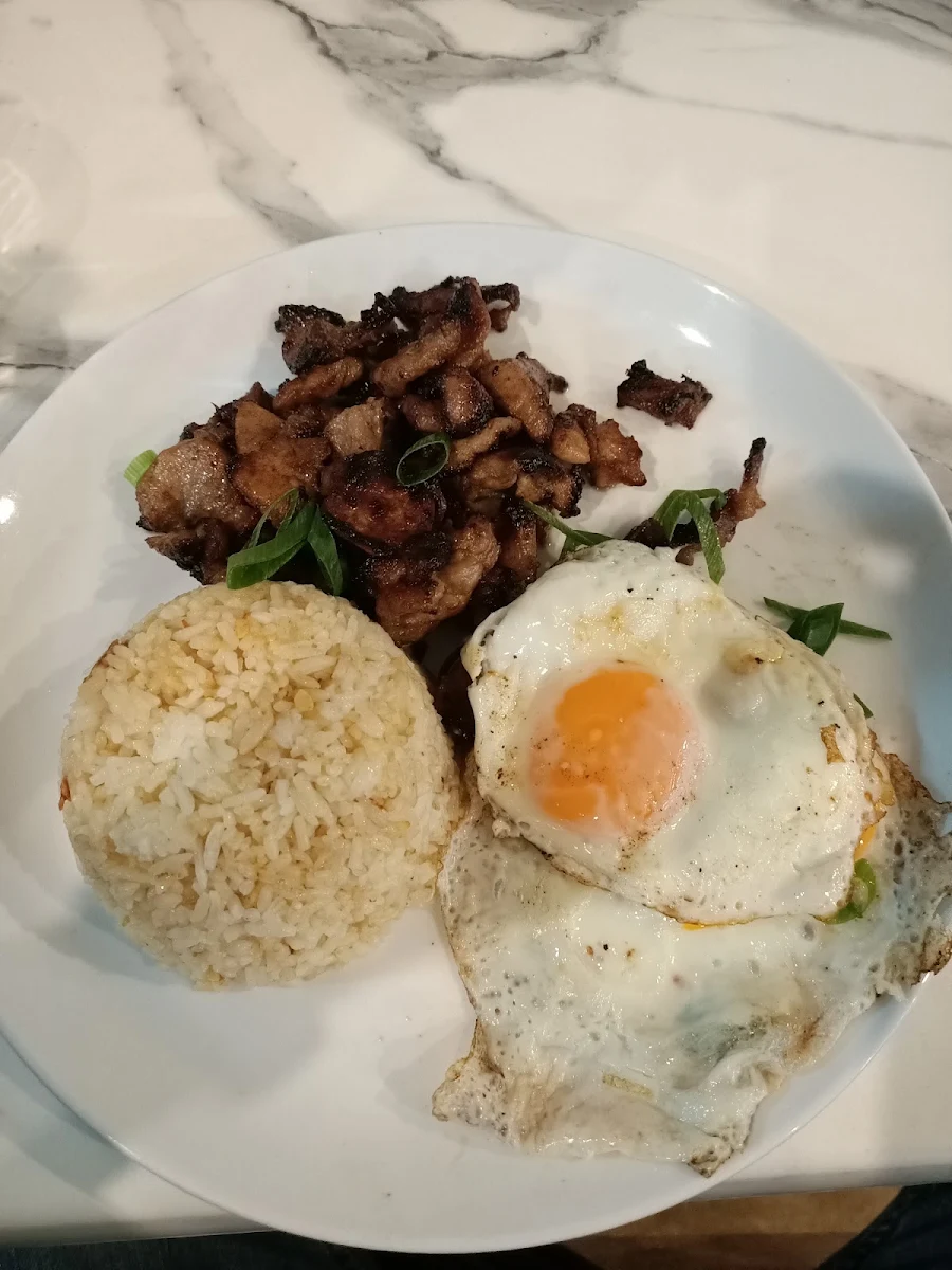 Tocilog, Kusina Cafe and Restaurant